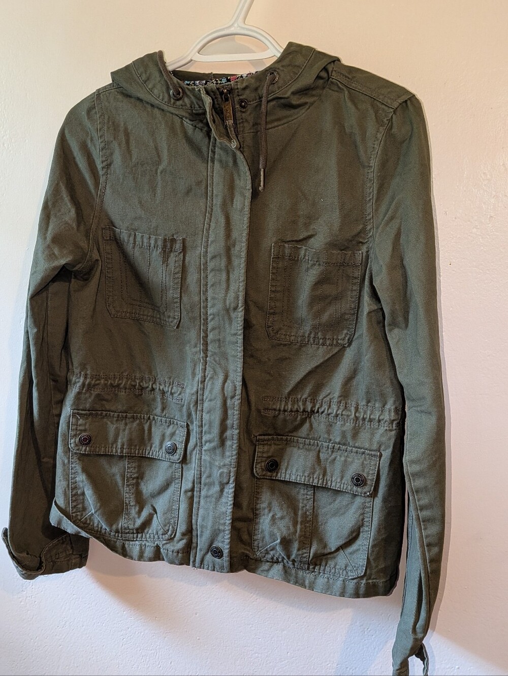 Prince & Fox Olive Green Jacket with Yellow Label and Floral Trim